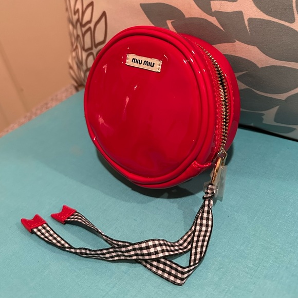 Miu Miu Round Mini Coin Pouch - Picture 3 of 16